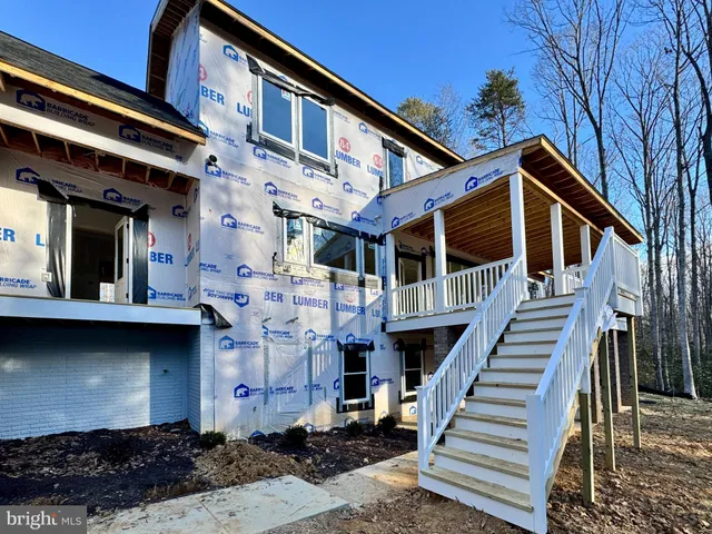 $815,000 | 515 Noah's Landing Drive, Bumpass, VA 23024