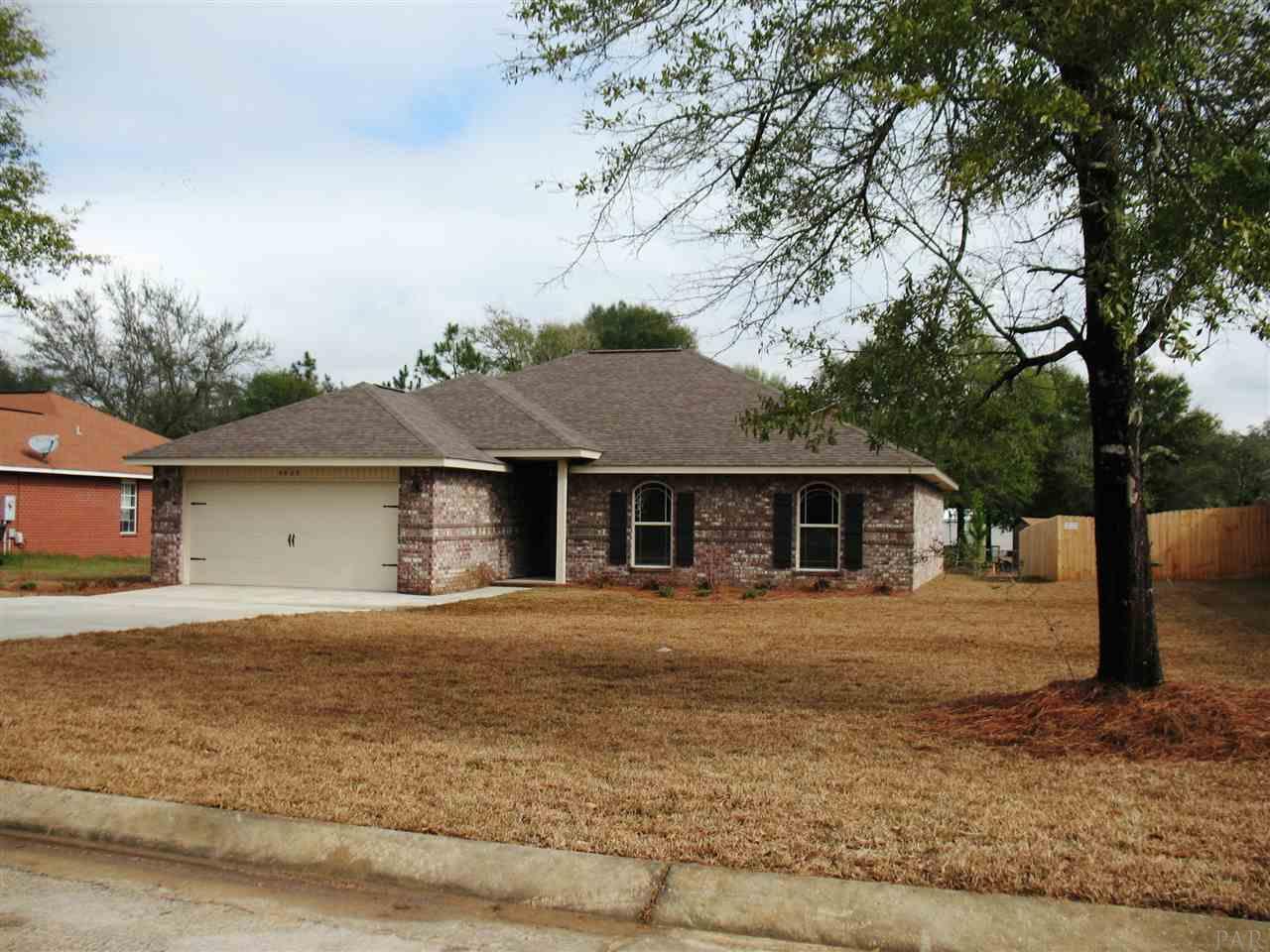 5622 Rosedown Court Milton, FL 32583 - Photo 2 of 28 Welcome to a home that is charming in every way!