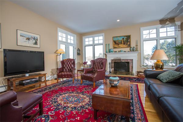 65 Lincoln Road Wellesley, MA 02481 - Photo 11 of 22
