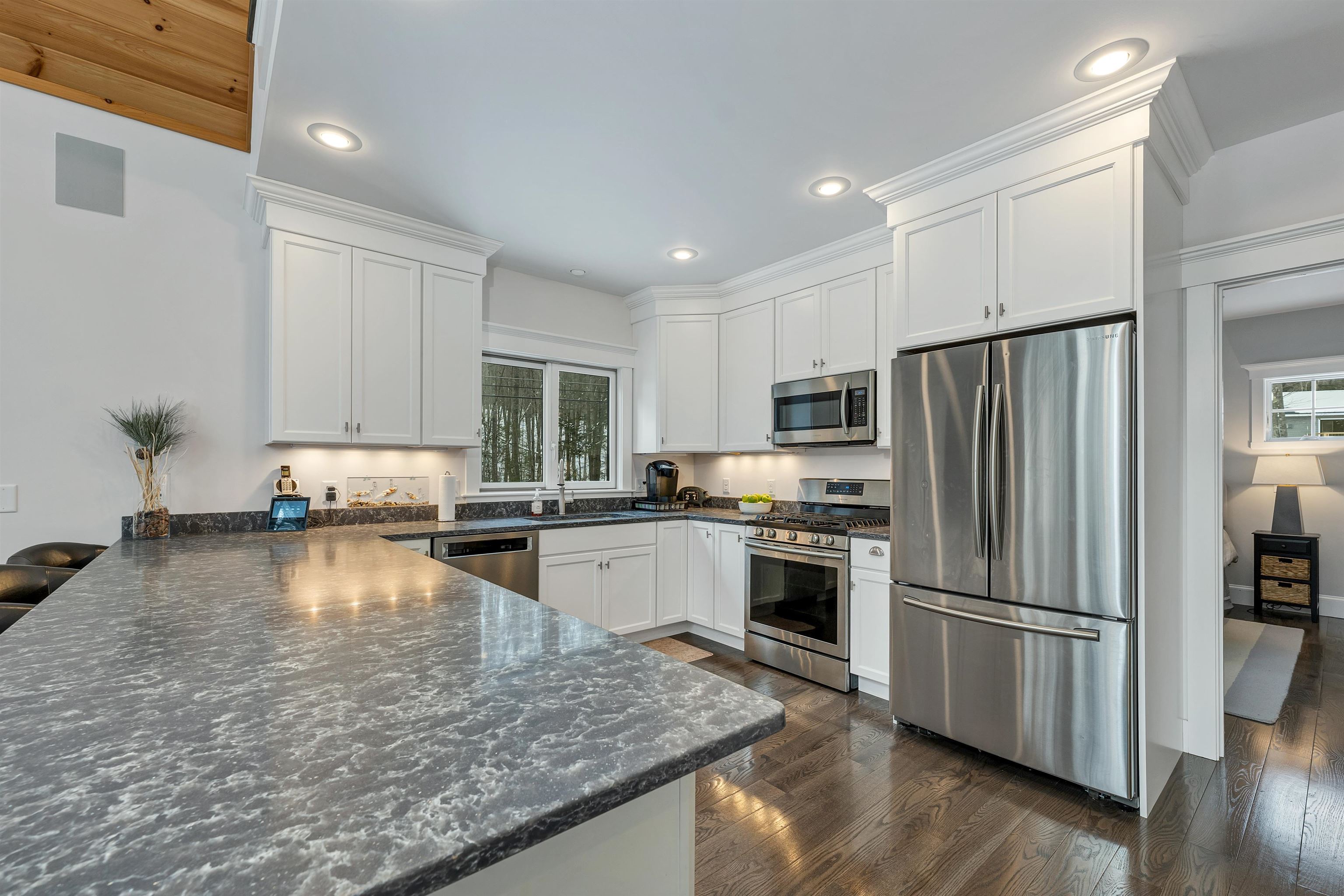 196 Town Hall Road Bartlett, NH 03845 - Photo 8 of 40