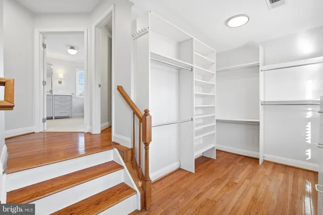 $1,799,900 | 11866 Timber Knoll Court, Herndon, VA 20170