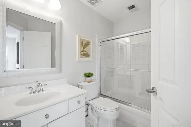 $1,799,900 | 11866 Timber Knoll Court, Herndon, VA 20170