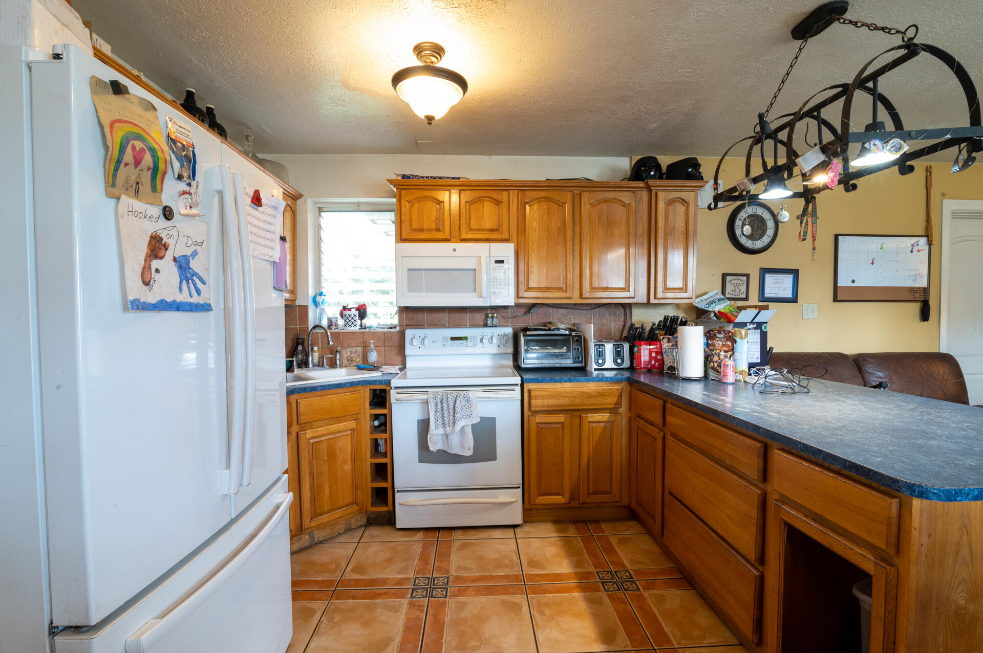 122 Ohio Road Lake Worth, FL 33467 - Photo 7 of 18 07 Kitchen 02