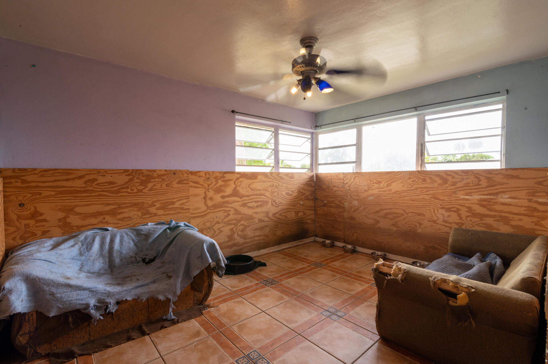 122 Ohio Road Lake Worth, FL 33467 - Photo 8 of 18 08 Room 01