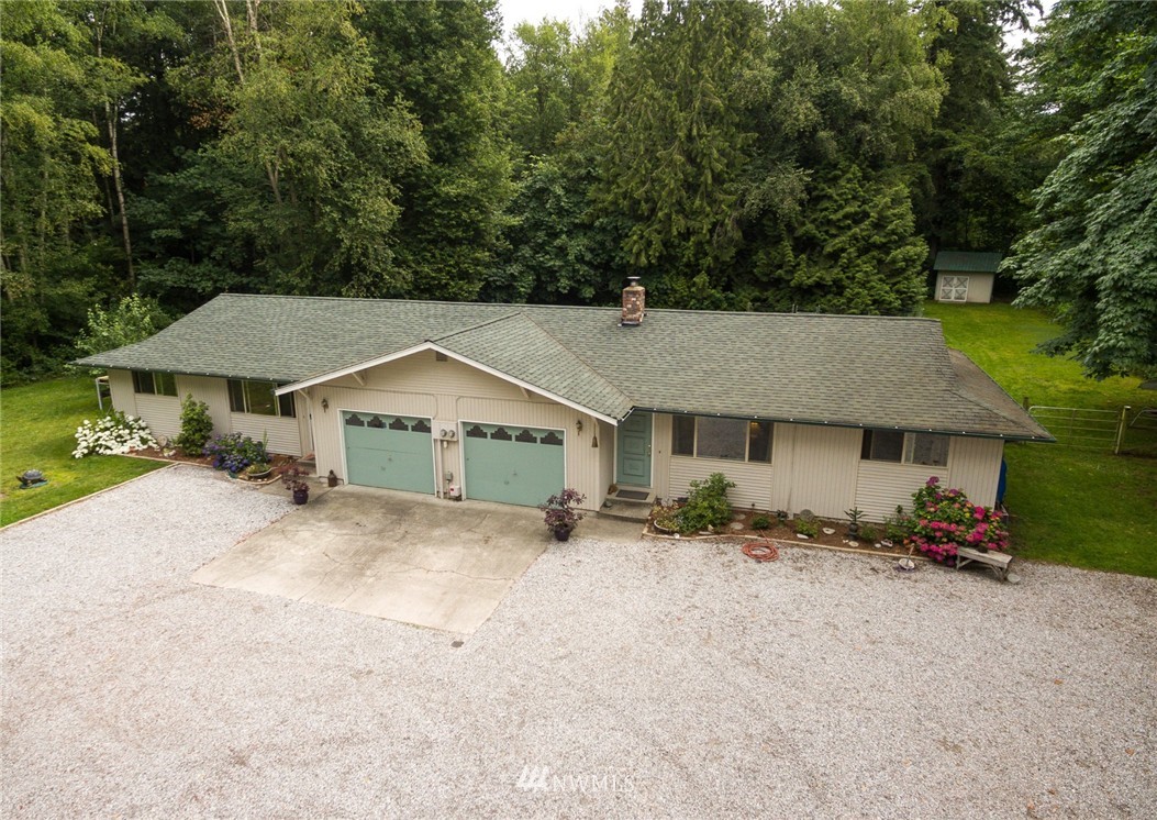 6742 North Enterprise Road Ferndale, WA 98248 - Photo 3 of 25