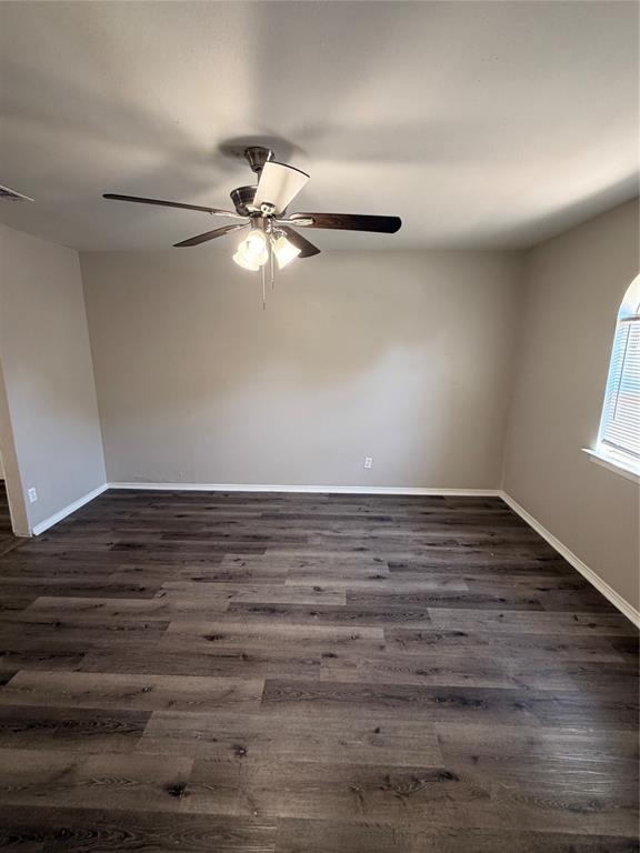 2510 South Fielder Road Arlington, TX 76015 - Photo 4 of 19 Gallery Image 4