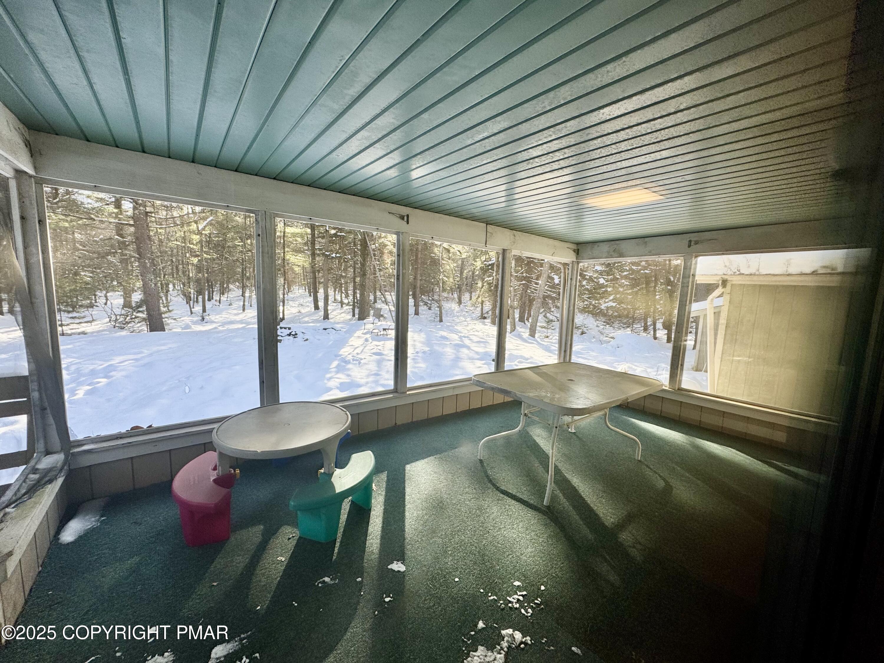 59 Chestnut Road Lake Harmony, PA 18624 - Photo 31 of 33 screen porch