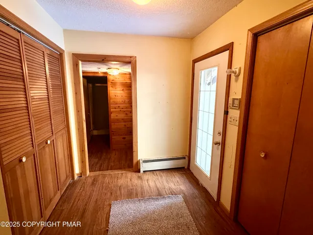 $399,000 | 59 Chestnut Road, Lake Harmony, PA 18624