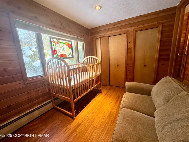 $399,000 | 59 Chestnut Road, Lake Harmony, PA 18624