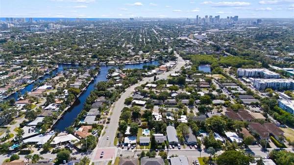 $6,500 | 1464 Northeast 24th Street, Wilton Manors, FL 33305
