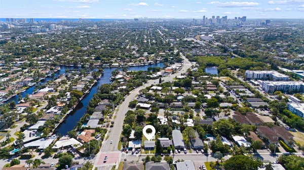$6,500 | 1464 Northeast 24th Street, Wilton Manors, FL 33305