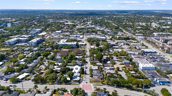 $6,500 | 1464 Northeast 24th Street, Wilton Manors, FL 33305