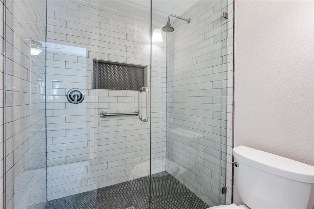 2601 Preston Road, Unit 3103 Plano, TX 75093 - Photo 23 of 30 a bathroom with a shower