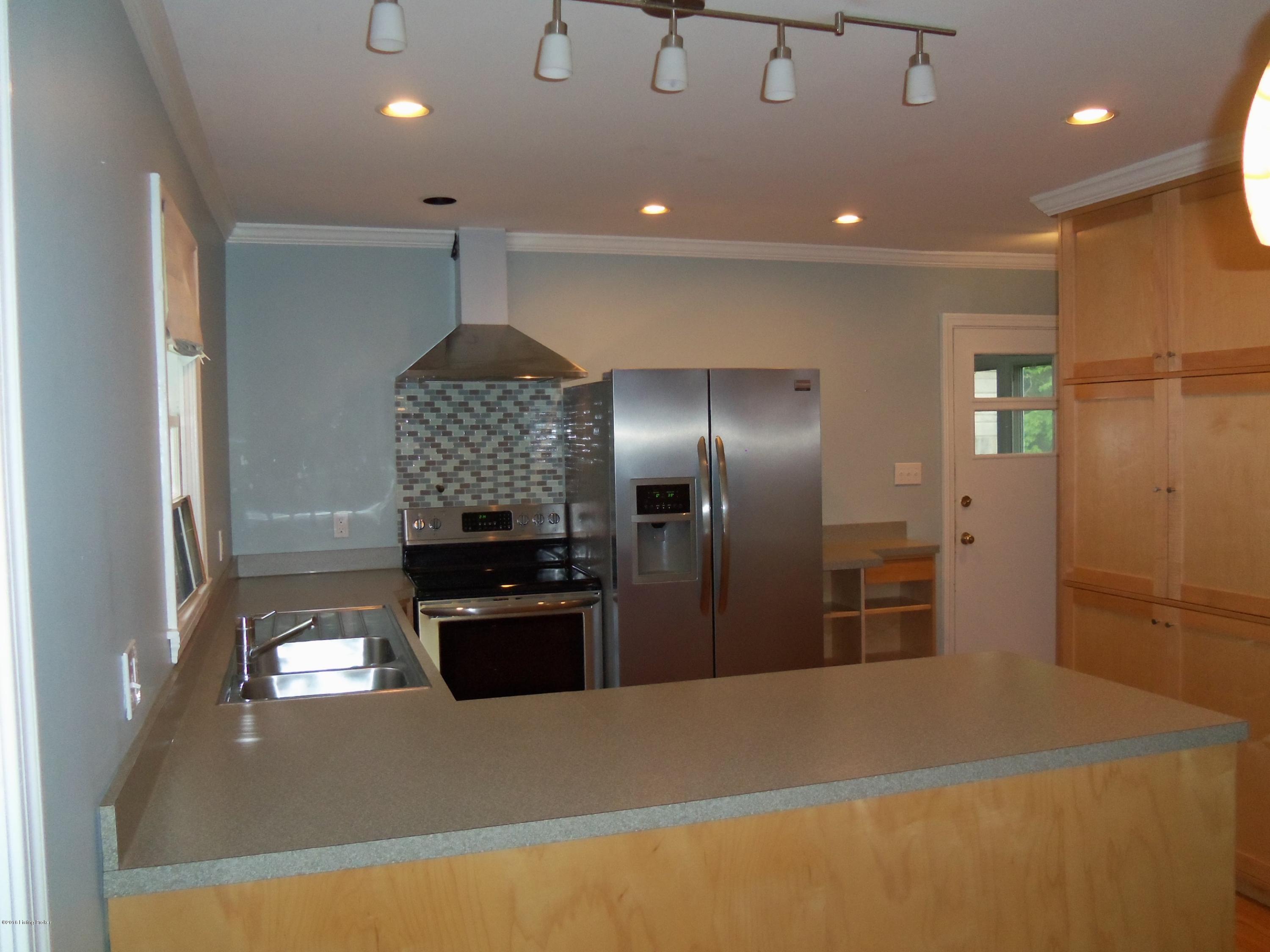 73 Callabell Road Louisville, KY 40206 - Photo 13 of 57 100_2316