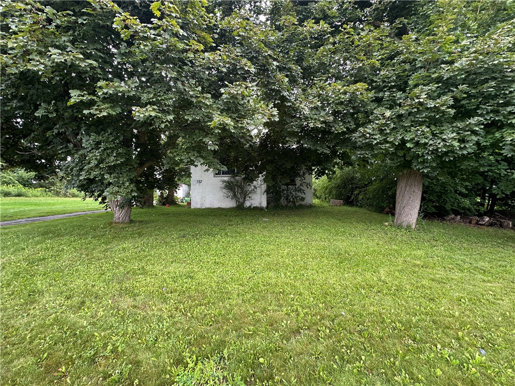 337 Middle Road Henrietta, NY 14467 - Photo 1 of 14 Gallery Image 1