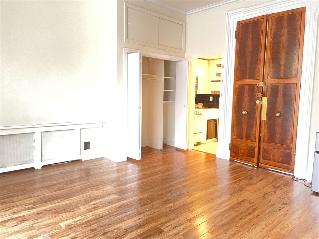 228 Beacon Street, Unit 2 Boston, MA 02116 - Photo 7 of 10