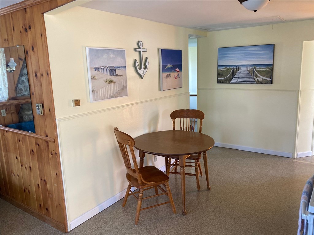 886 Point Judith Road Narragansett, RI 02882 - Photo 13 of 39