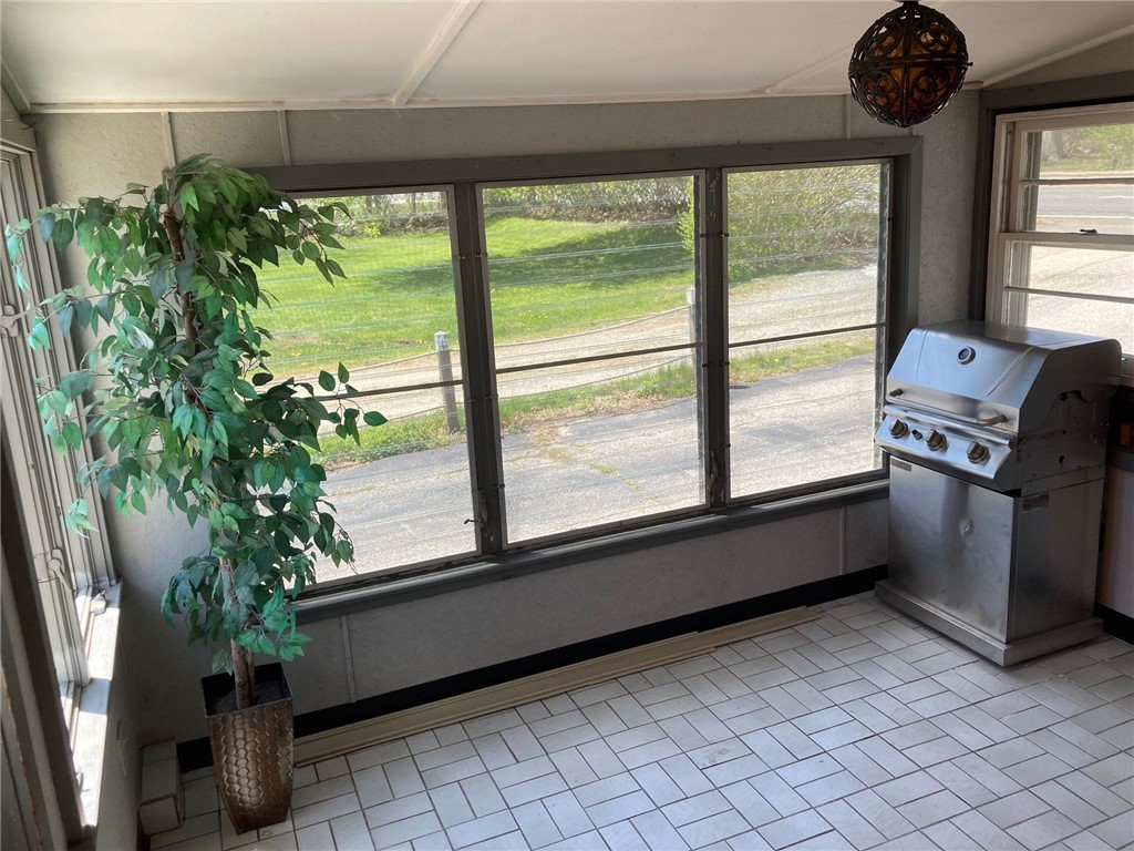 886 Point Judith Road Narragansett, RI 02882 - Photo 33 of 39