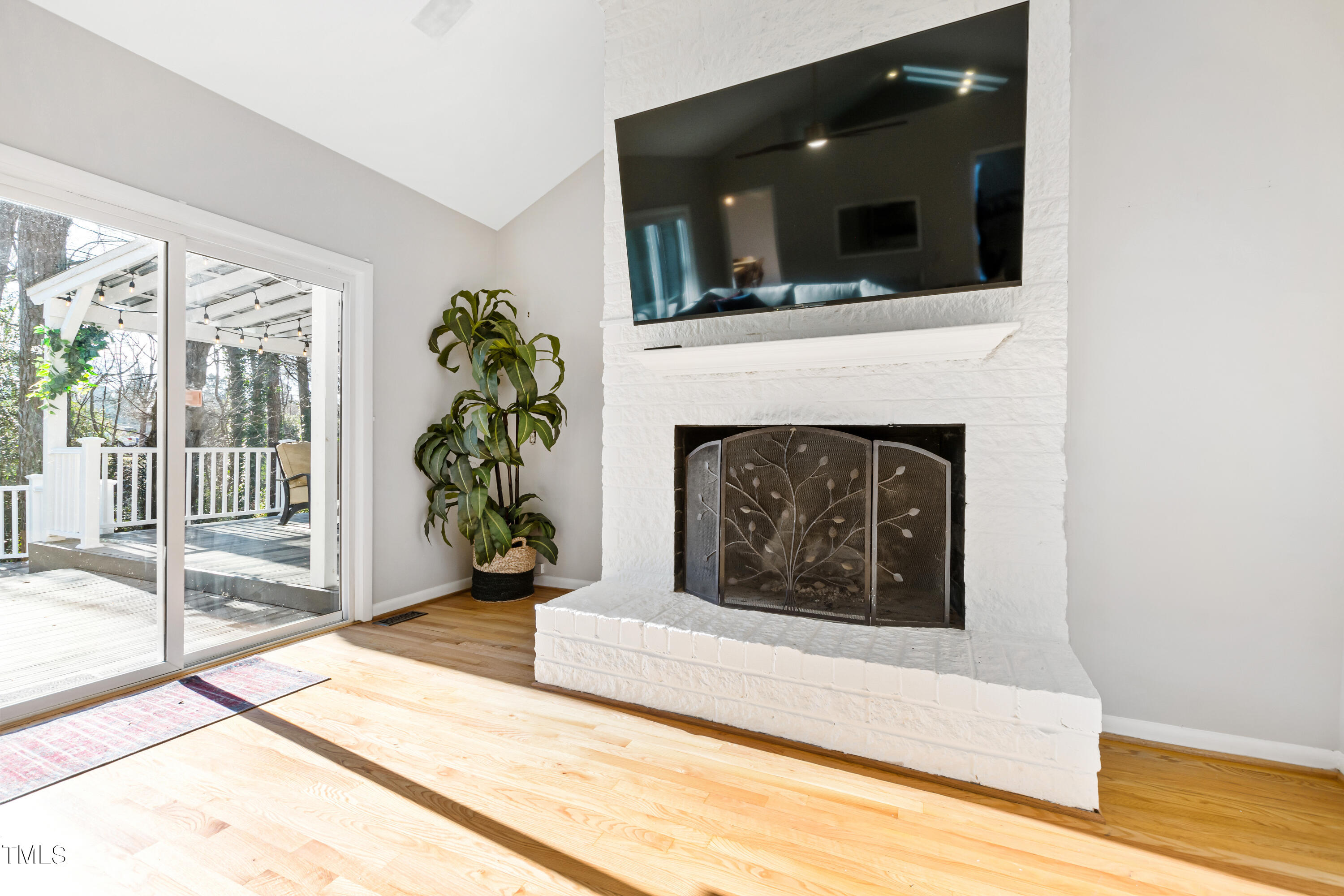 1308 Luray Court Raleigh, NC 27609 - Photo 10 of 34 Living 3