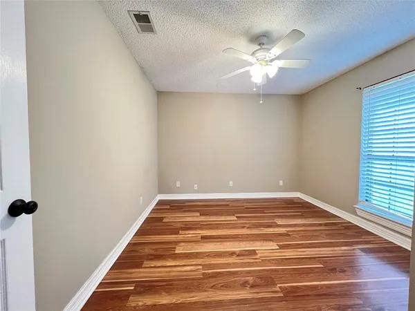 $1,995 | 3514 Riverview Drive, Corinth, TX 76210