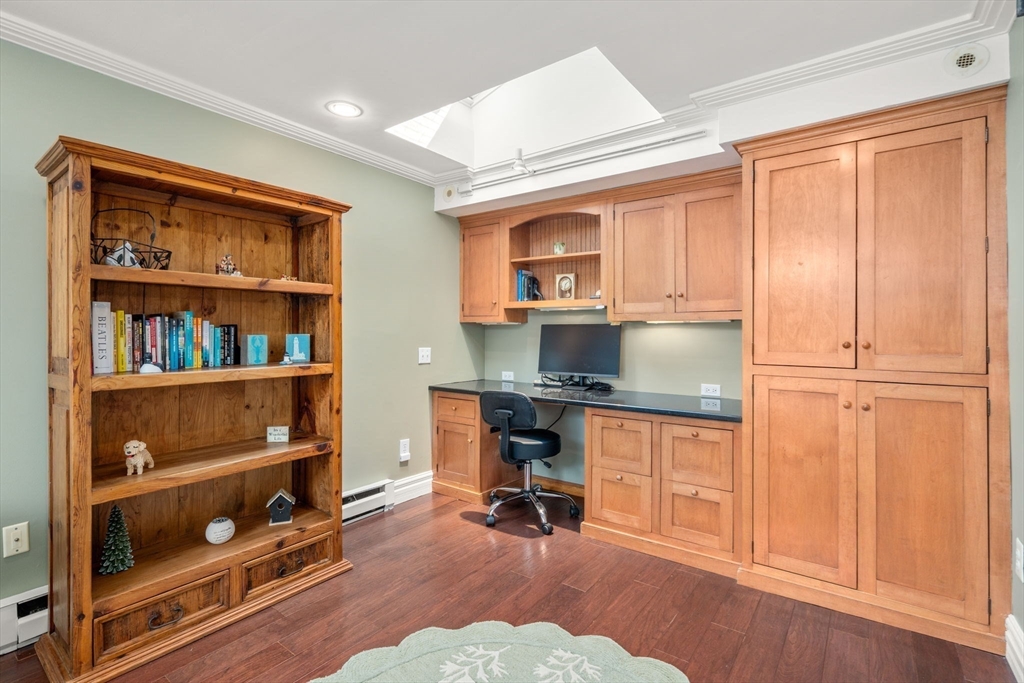 80 Fenwick Road Newton, MA 02468 - Photo 17 of 35 Gallery Image 17