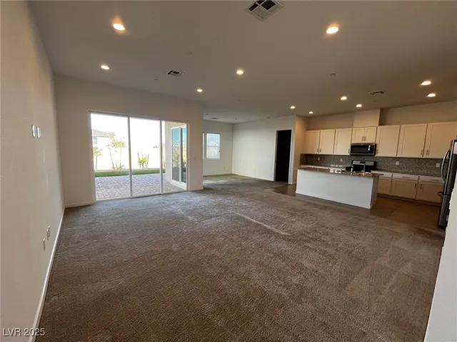 $2,695 | 9040 Skye Canyon Ranch Street, Las Vegas, NV 89166