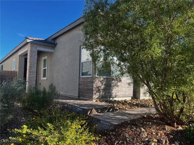 $2,695 | 9040 Skye Canyon Ranch Street, Las Vegas, NV 89166