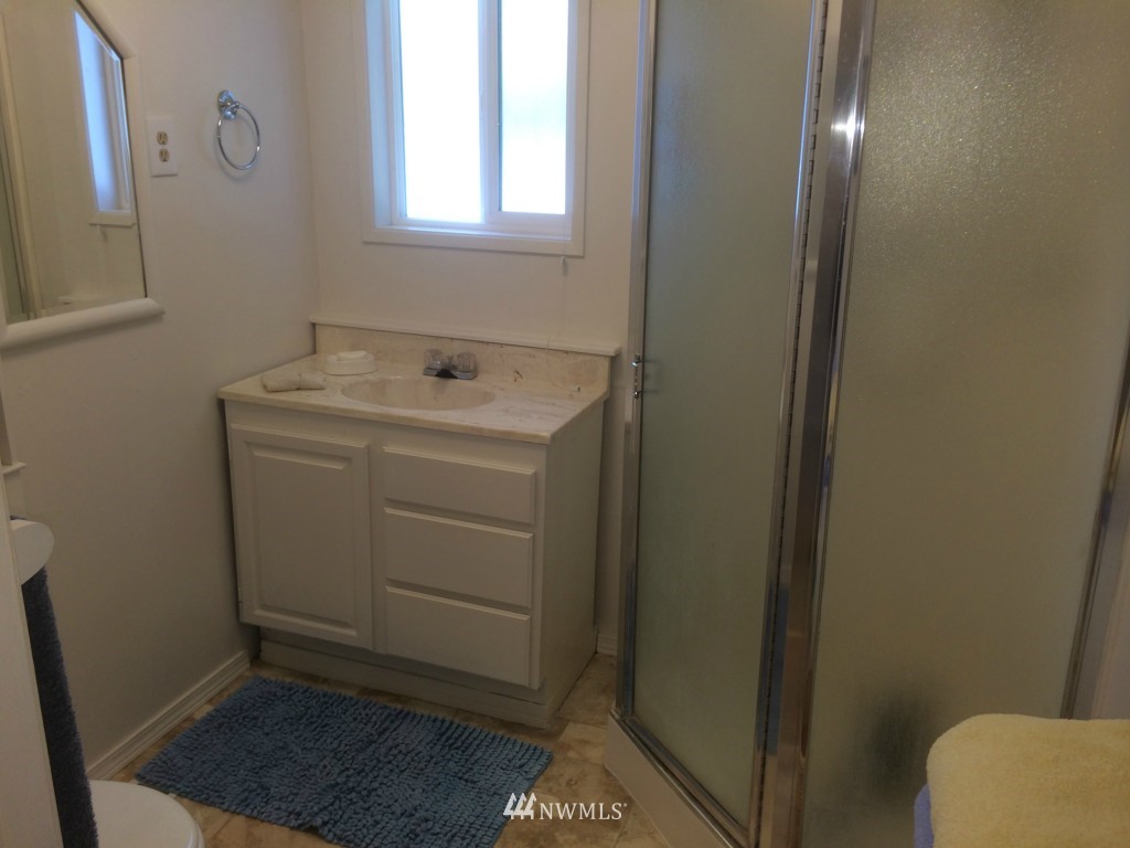 13380 Northeast North Shore Road Belfair, WA 98528 - Photo 15 of 22 Gallery Image 15