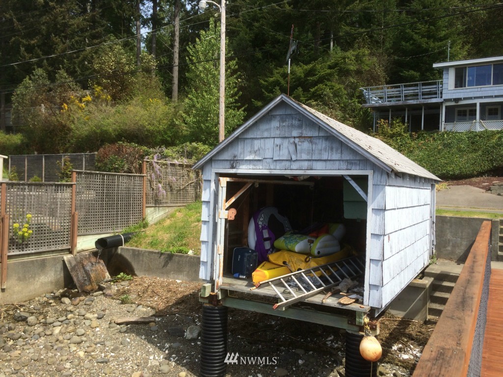 13380 Northeast North Shore Road Belfair, WA 98528 - Photo 19 of 22 Gallery Image 19