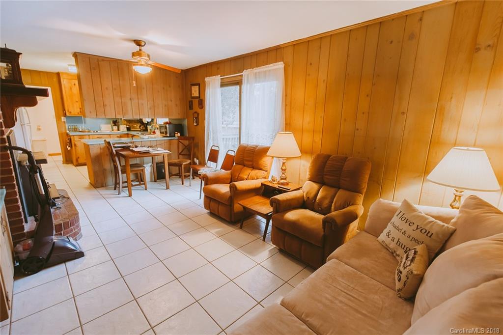 1112 Wimbledon Road Charlotte, NC 28209 - Photo 10 of 23 Gallery Image 10