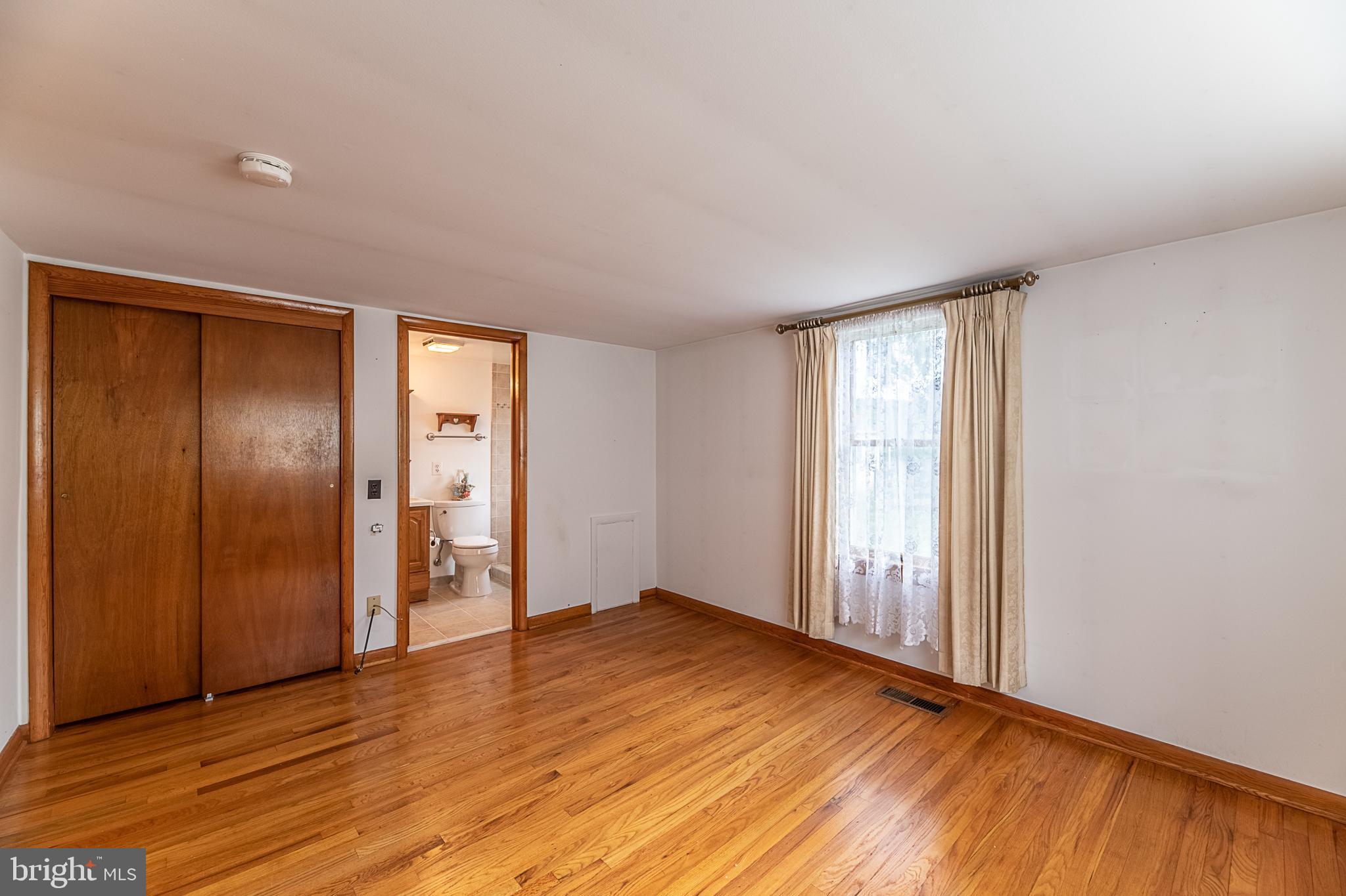 13125 Loyalty Road Leesburg, VA 20176 - Photo 14 of 58 Master Bedroom