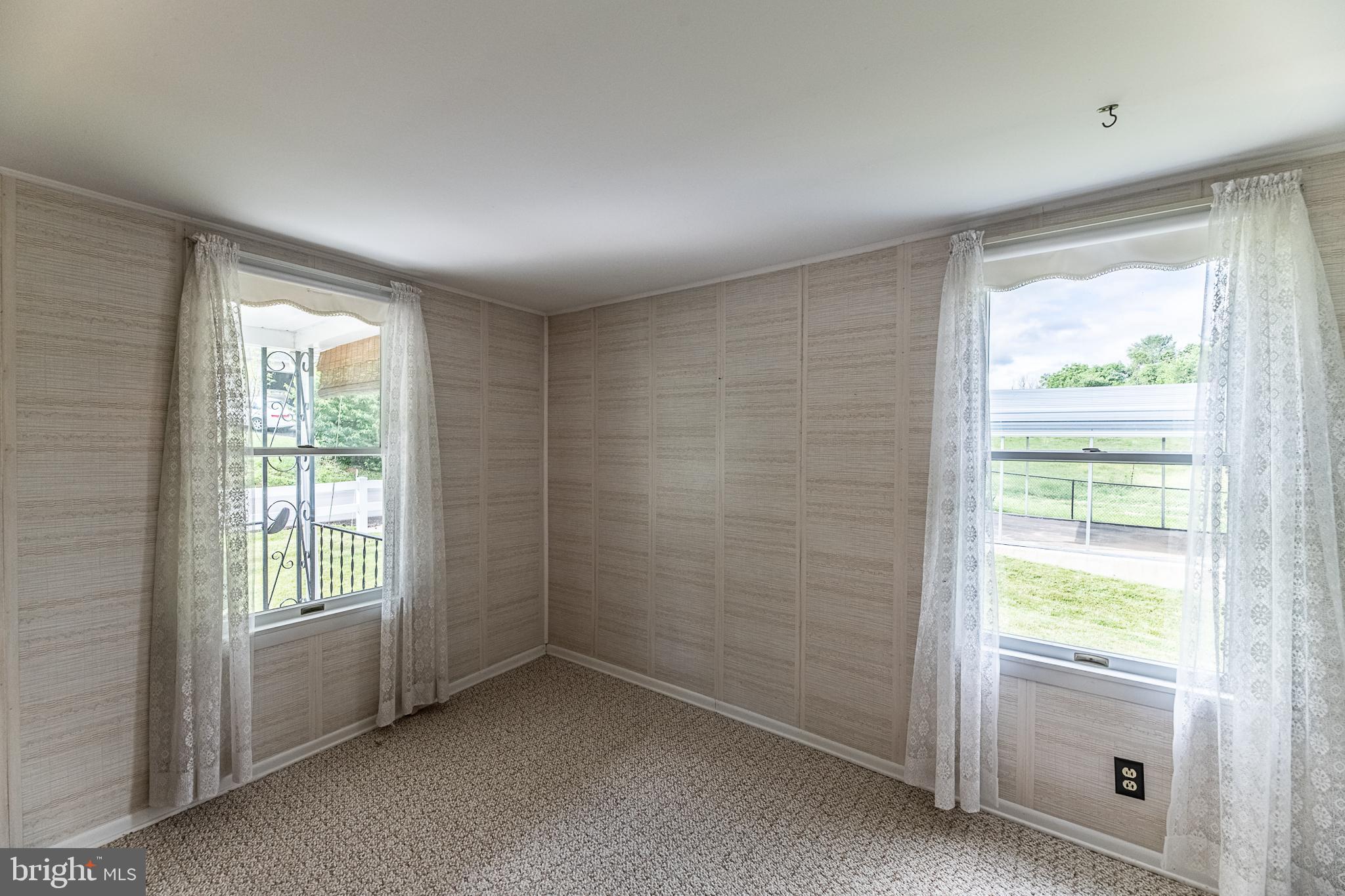 13125 Loyalty Road Leesburg, VA 20176 - Photo 19 of 58 Bedroom #2