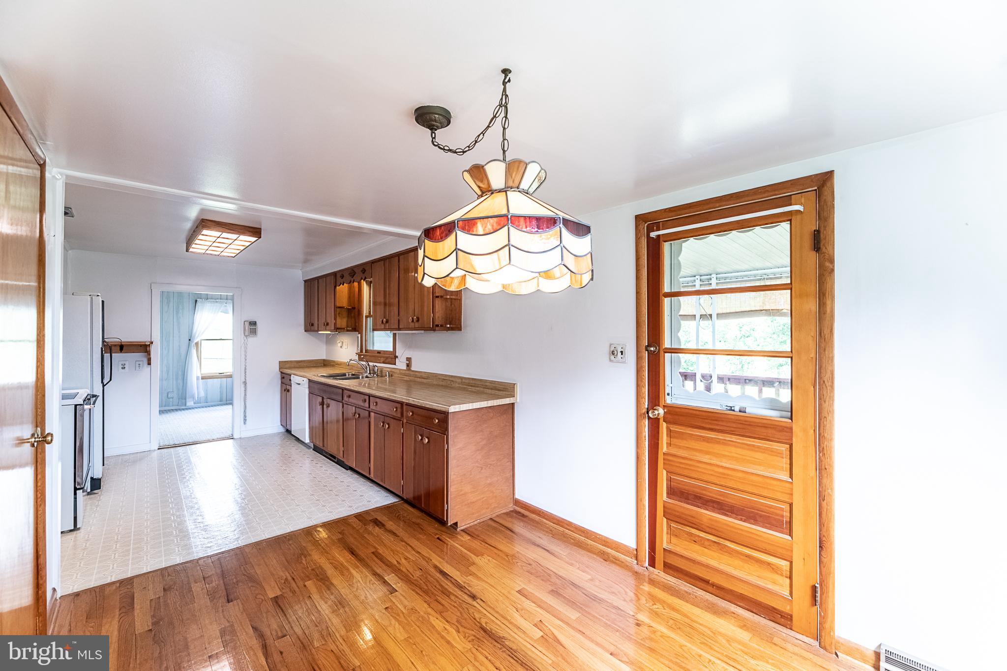 13125 Loyalty Road Leesburg, VA 20176 - Photo 32 of 58 Dining Room