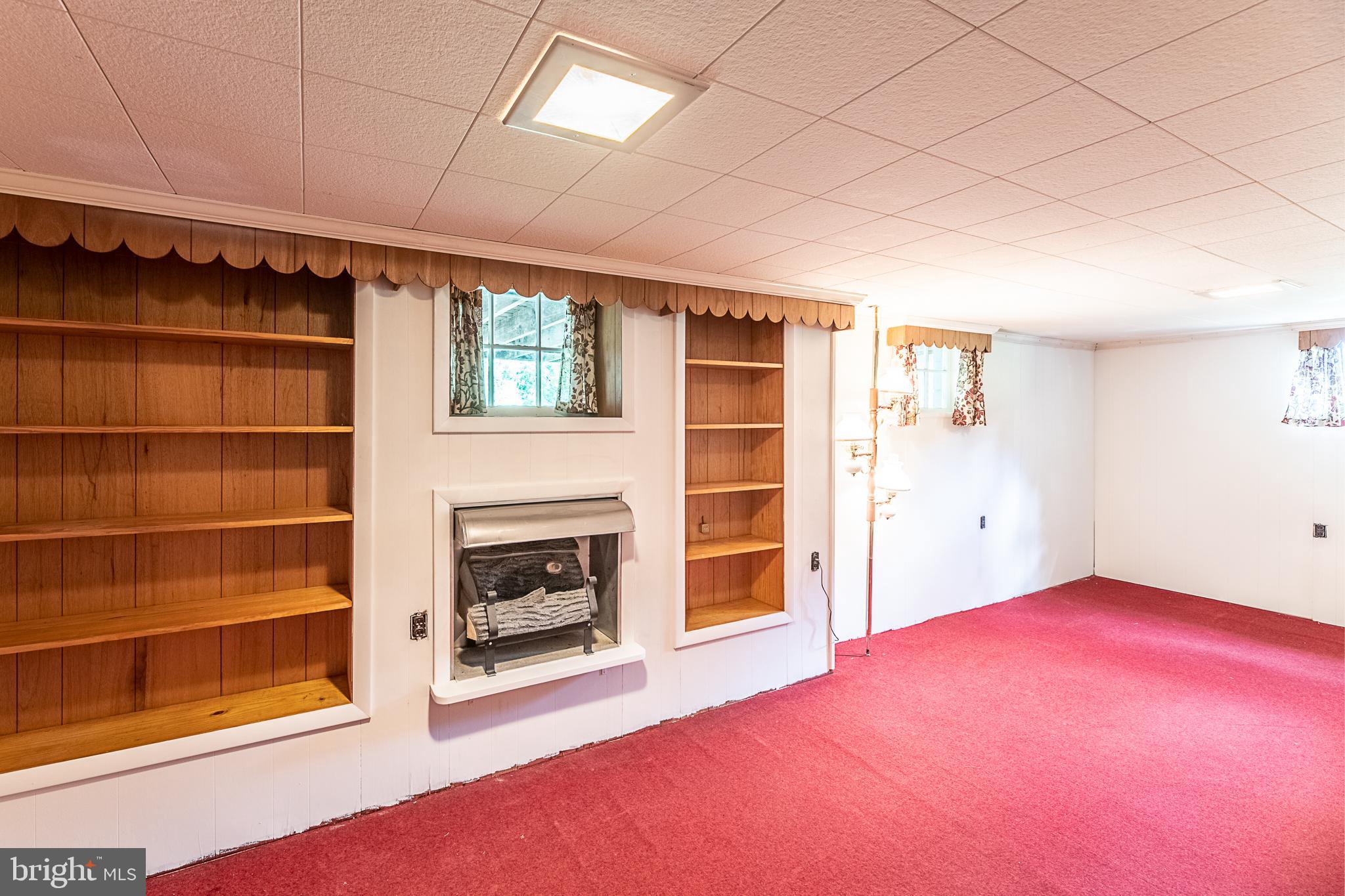 13125 Loyalty Road Leesburg, VA 20176 - Photo 36 of 58 Recreation Room with gas log fireplace