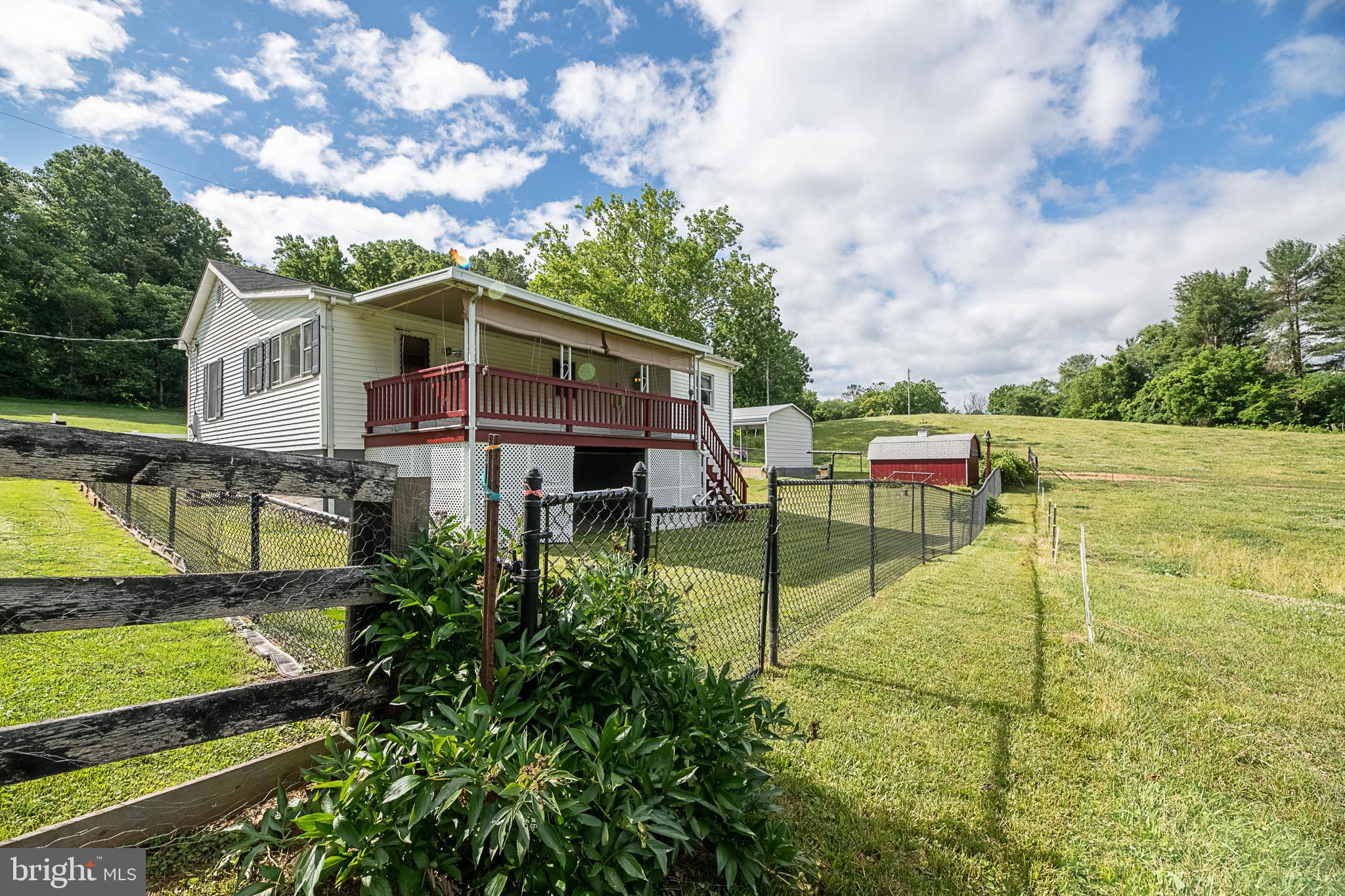 13125 Loyalty Road Leesburg, VA 20176 - Photo 48 of 58 Back of house