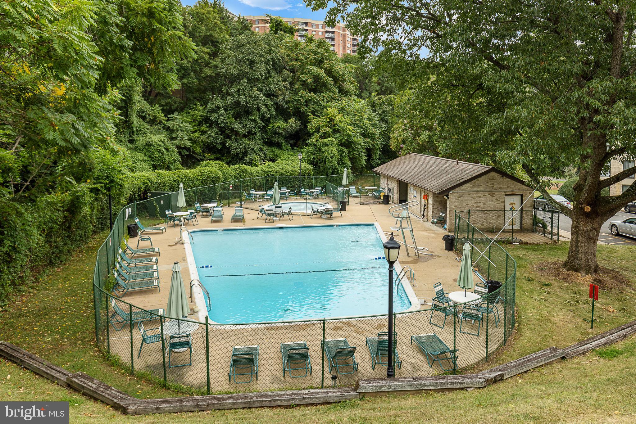 6151 Edsall Road, Unit I Alexandria, VA 22304 - Photo 21 of 24