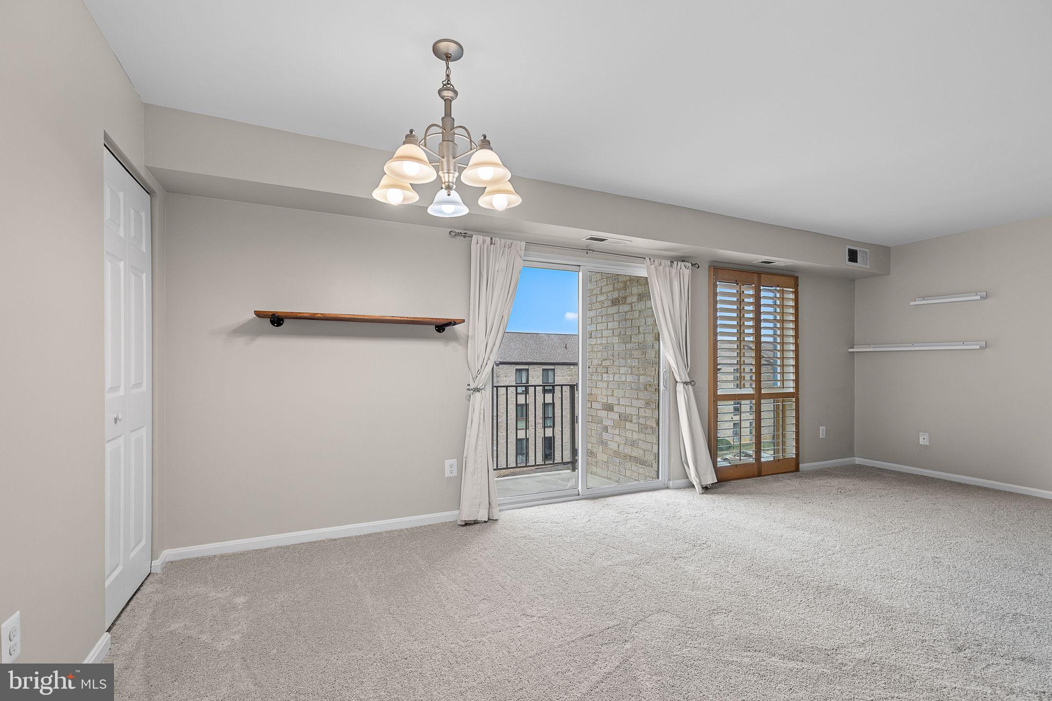 6151 Edsall Road, Unit I Alexandria, VA 22304 - Photo 6 of 24