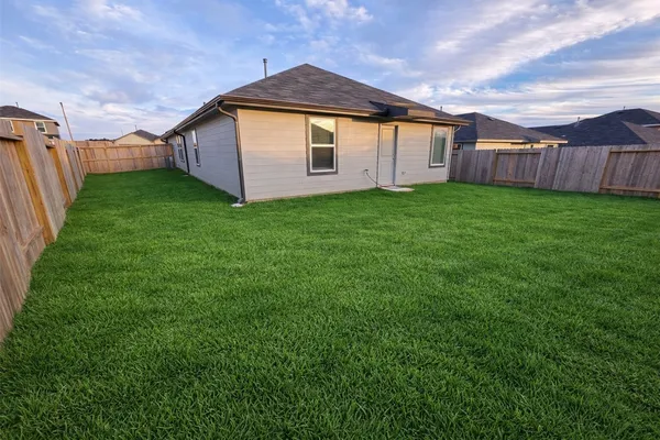 $2,100 | 40821 Hawthorne Glades Street, Magnolia, TX 77354