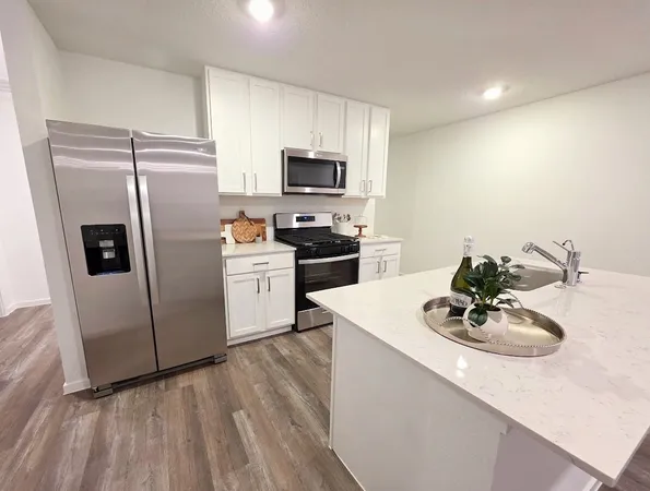 $2,100 | 40821 Hawthorne Glades Street, Magnolia, TX 77354