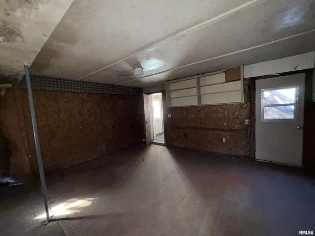 $30,000 | 14322 North Memory Lane, Mount Vernon, IL 62864