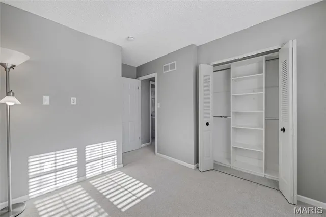 $175,000 | 1507 Swallow Drive, Brentwood, MO 63144