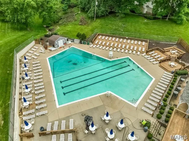 $175,000 | 1507 Swallow Drive, Brentwood, MO 63144