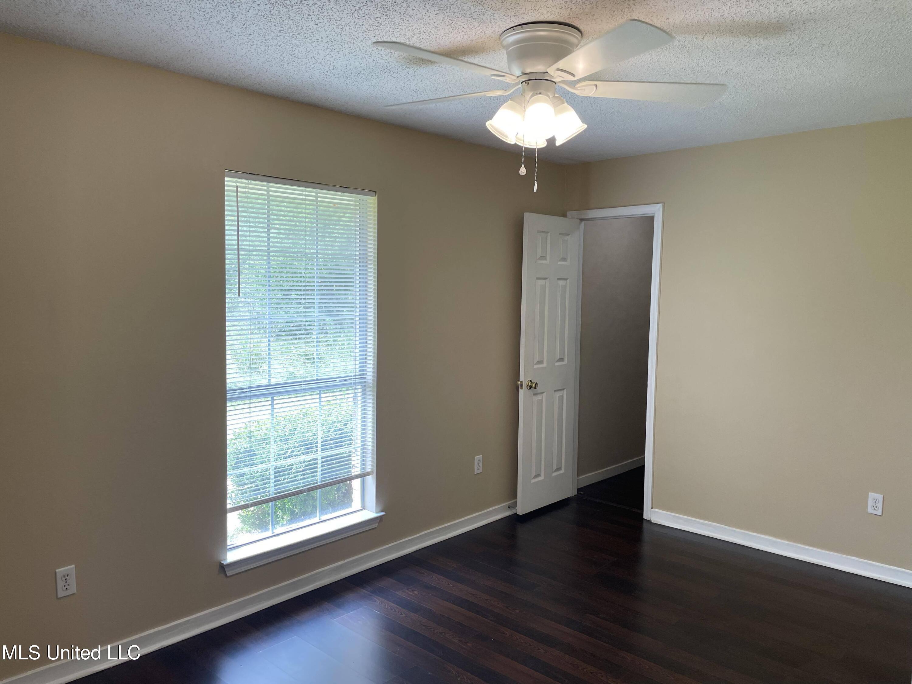11315 Dye Road Gulfport, MS 39503 - Photo 20 of 28 Vacant Unit bedroom 2