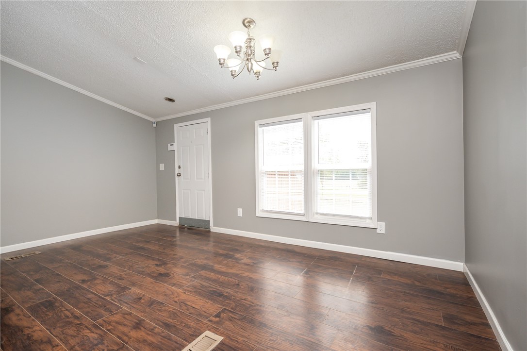 7 Duncan Creek Road Greenville, SC 29609 - Photo 8 of 31 Gallery Image 8