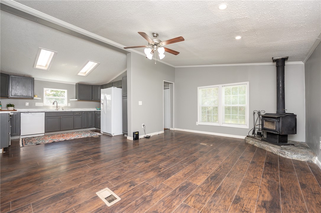 7 Duncan Creek Road Greenville, SC 29609 - Photo 10 of 31 Gallery Image 10