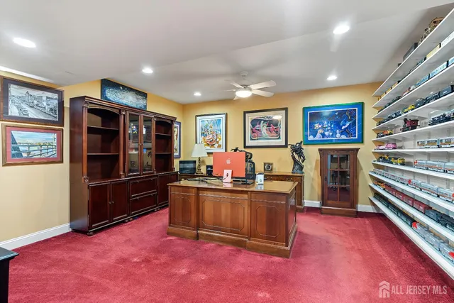 $3,250,000 | 6 Lamb Lane, Manalapan, NJ 07726