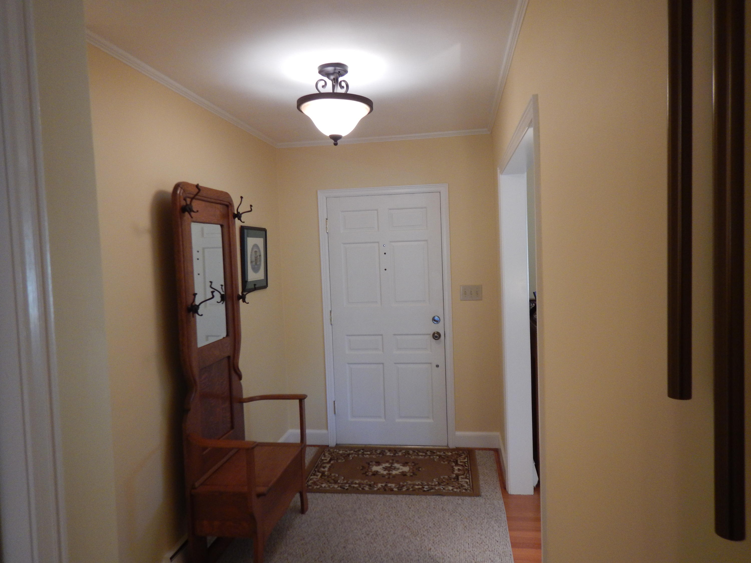 3856 Darlington Road Southwest Roanoke, VA 24018 - Photo 16 of 38 035