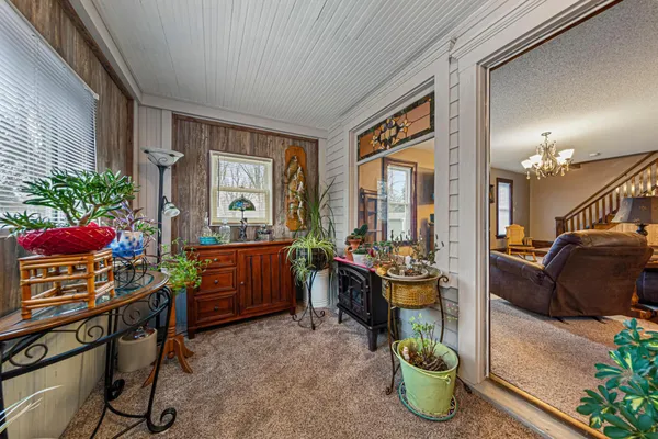 $209,900 | 104 Nicollet Street South, Winthrop, MN 55396