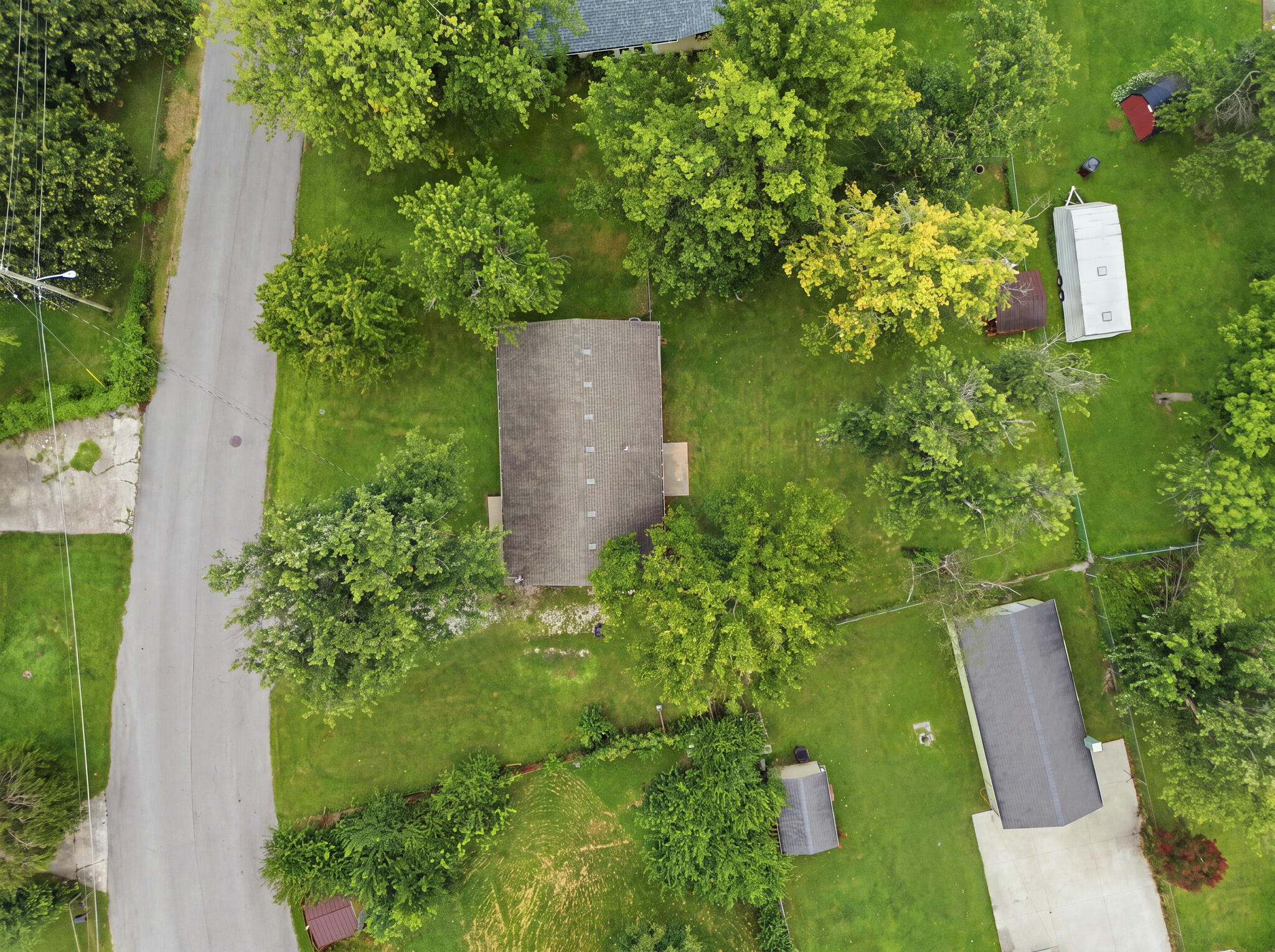 203 Dennis Street Richmond, KY 40475 - Photo 33 of 39 3_photo_reedit_6b52ae8d