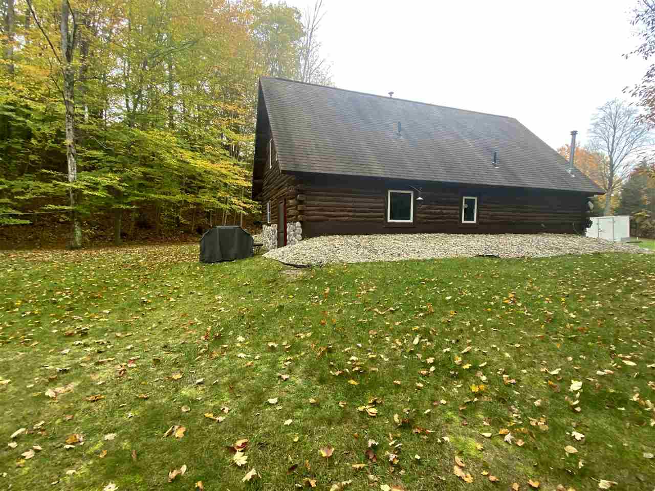 9141 West 32 Road Harrietta, MI 49638 - Photo 5 of 45 1894474-4.JPG